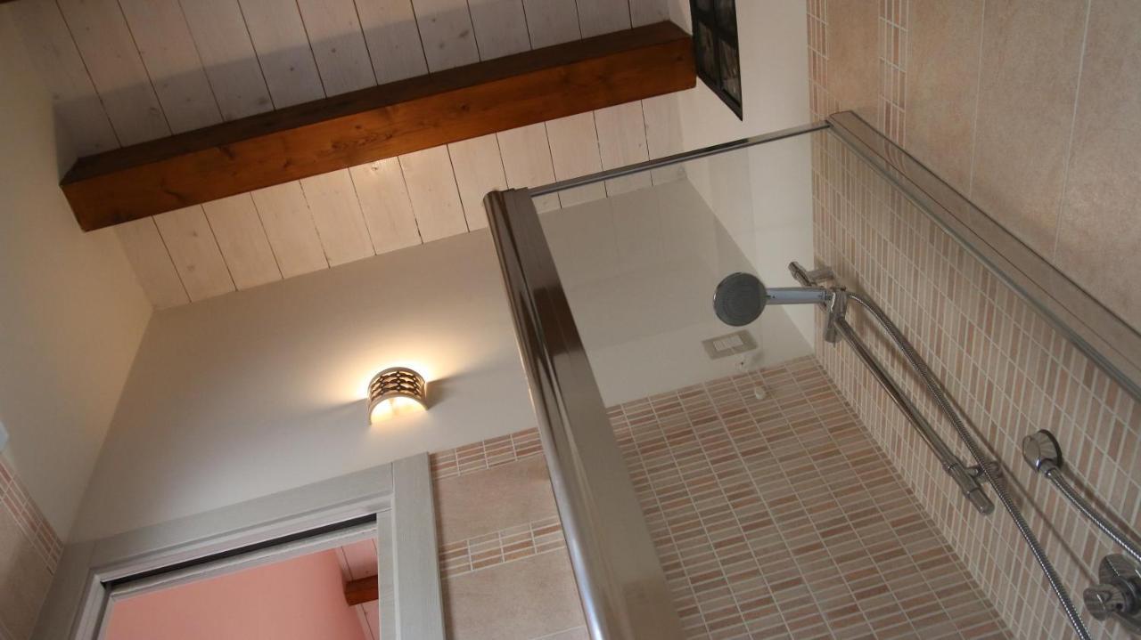 Al Ginepro Bed & Breakfast Montecchio  ภายนอก รูปภาพ