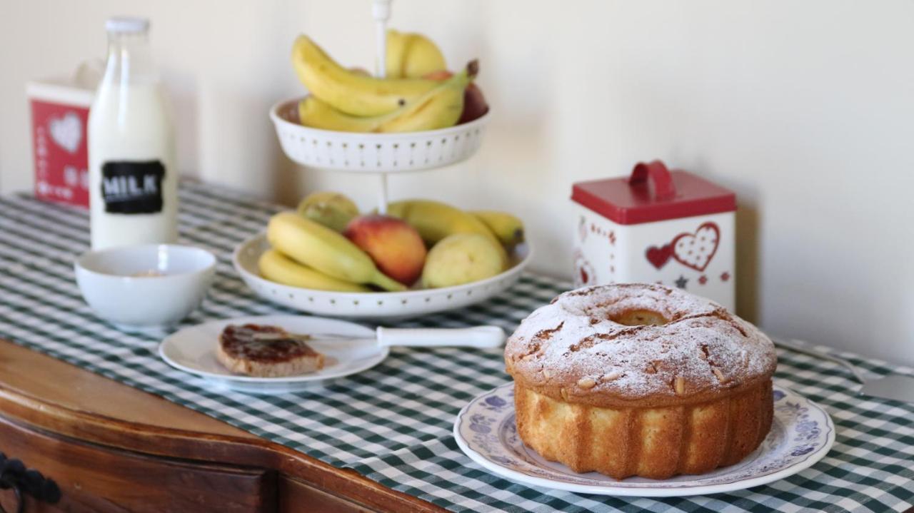 Al Ginepro Bed & Breakfast Montecchio  ภายนอก รูปภาพ