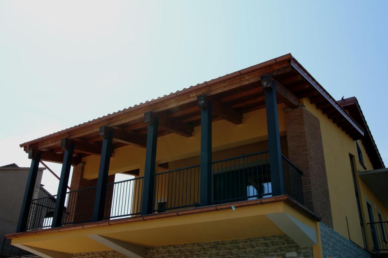 Al Ginepro Bed & Breakfast Montecchio  ภายนอก รูปภาพ